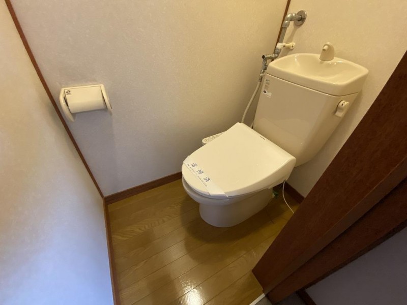 トイレ　トイレ