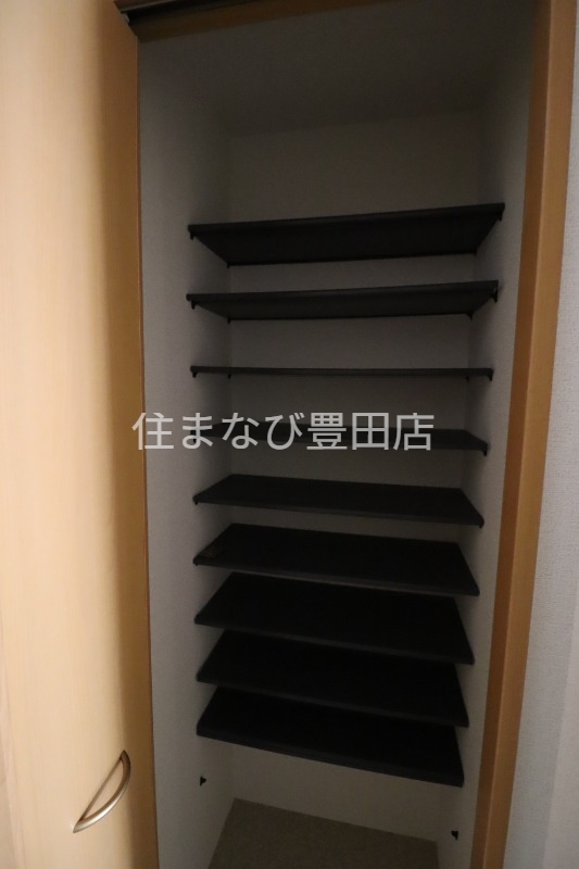 収納　同型別部屋写真