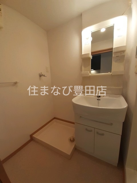 洗面設備　同型別部屋写真
