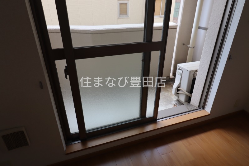 バルコニー　同型別部屋写真