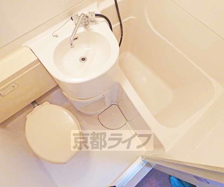 バス・シャワールーム　浴室です。