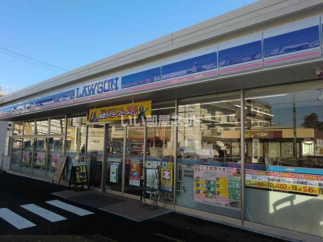 コンビニ　ローソン長良高見店（コンビニ）まで211m