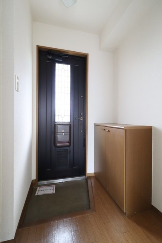 玄関　図面と現状に相違がある場合には現状を優先