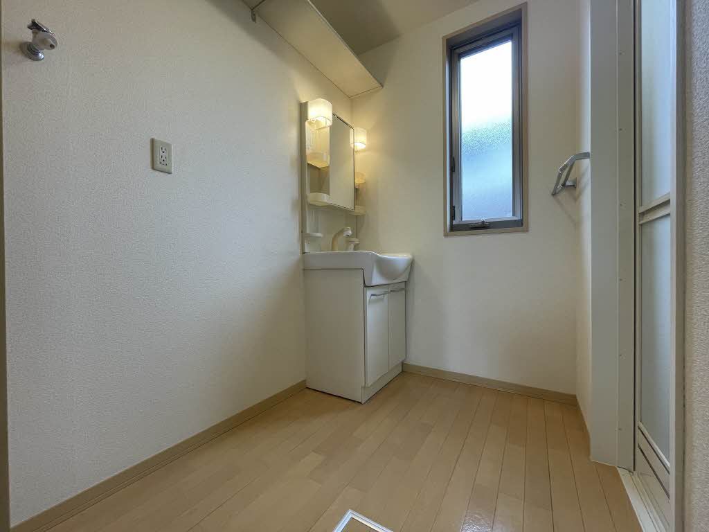 洗面設備　洗面所