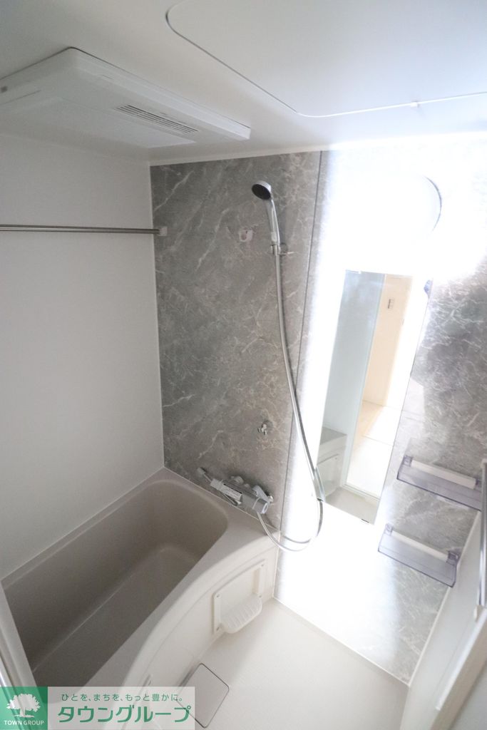 バス・シャワールーム　バス