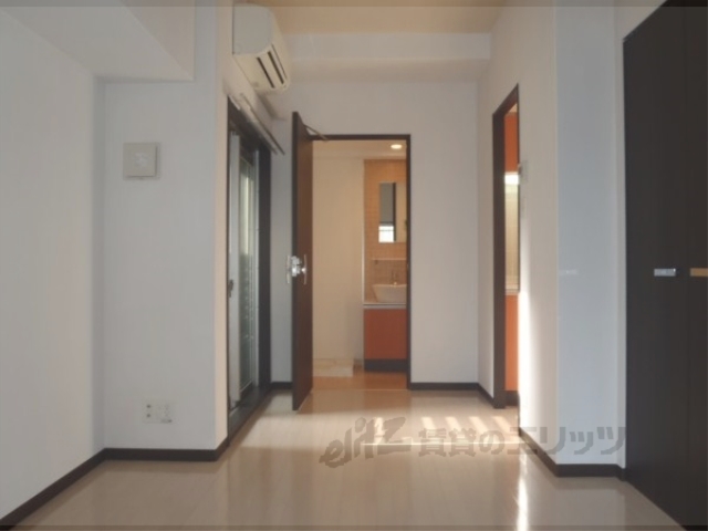 居室・リビング　居室