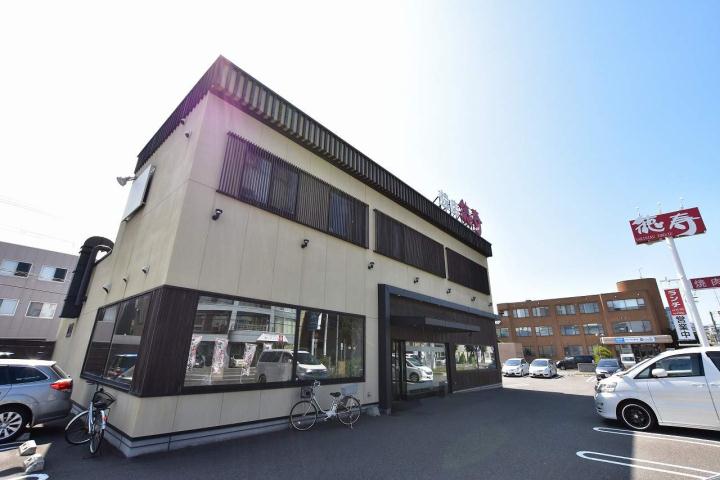 飲食店　徳寿（飲食店）まで787m