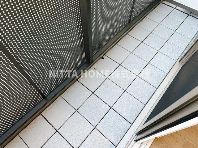 バルコニー　南東向きバルコニーで日当たりGOOD★