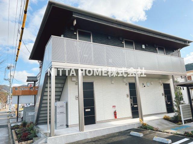 建物外観　重厚感のある外観ですよ◆