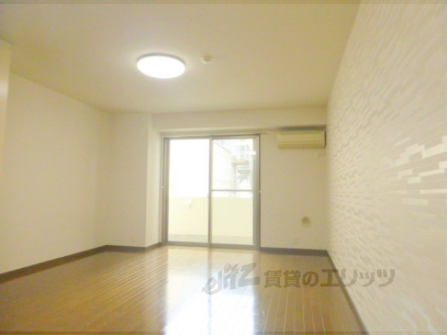 居室・リビング　居室