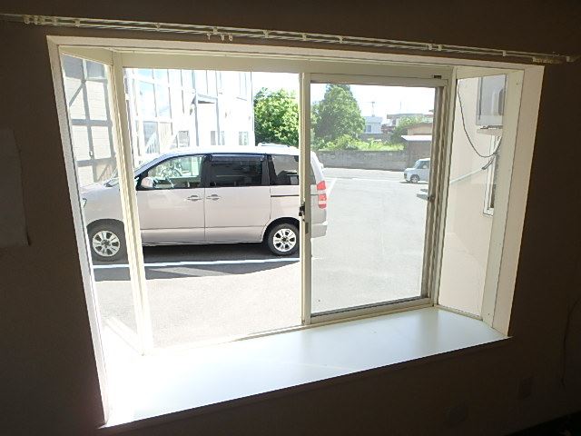 眺望　窓からの眺望、日当り良好です