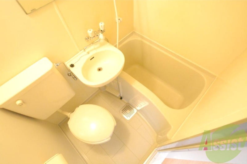 バス・シャワールーム　お湯に浸かって１日の疲れを癒やして下さい