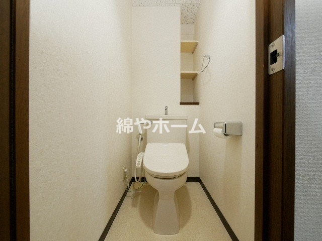 トイレ　コンパクトで使いやすいトイレです