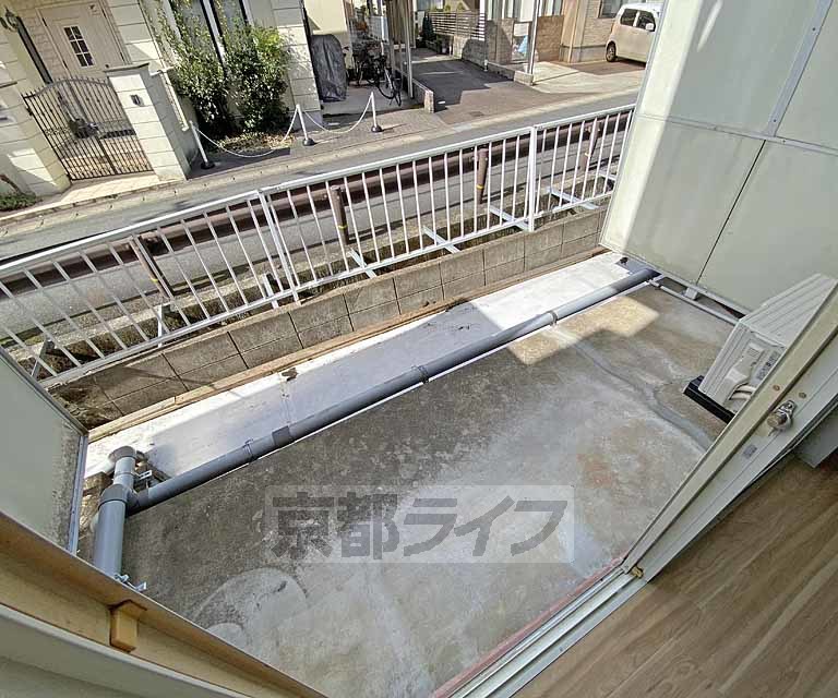 バルコニー　風当りの良いバルコニーです。