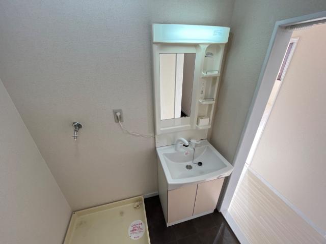 洗面設備　洗髪洗面化粧台