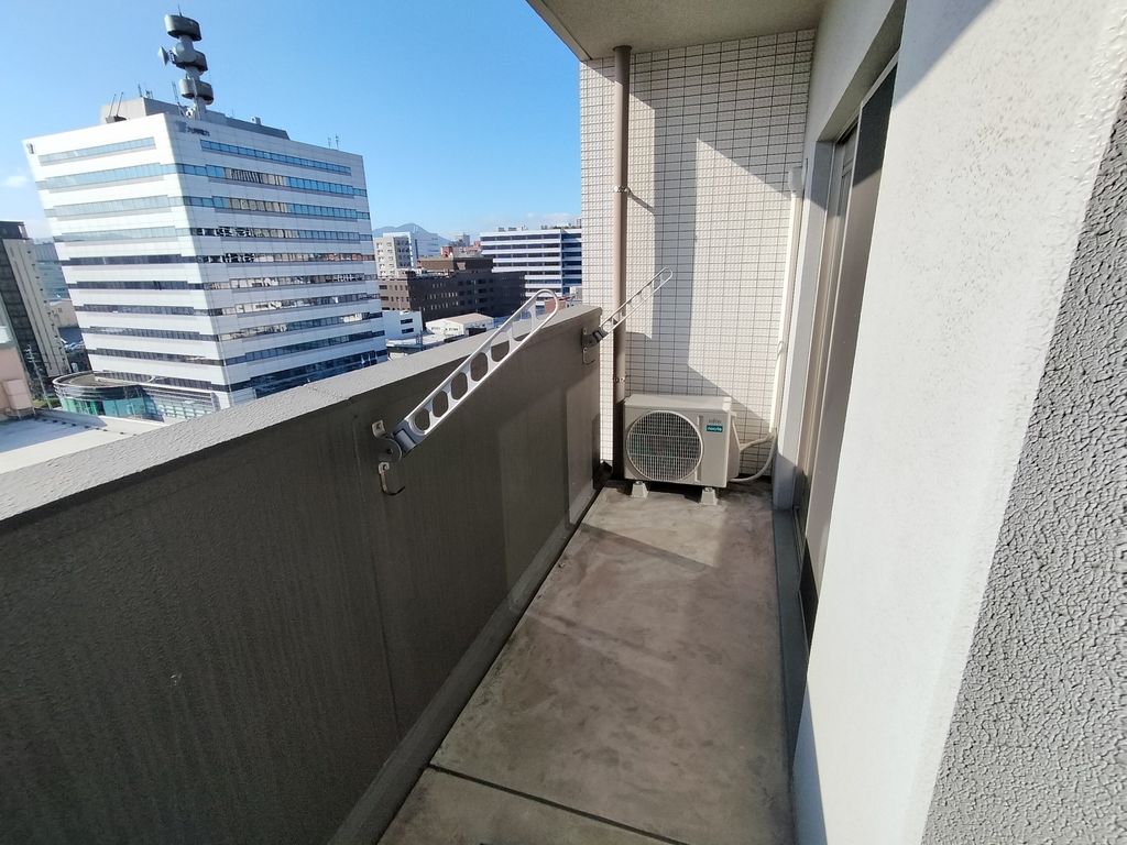 バルコニー　バルコニー