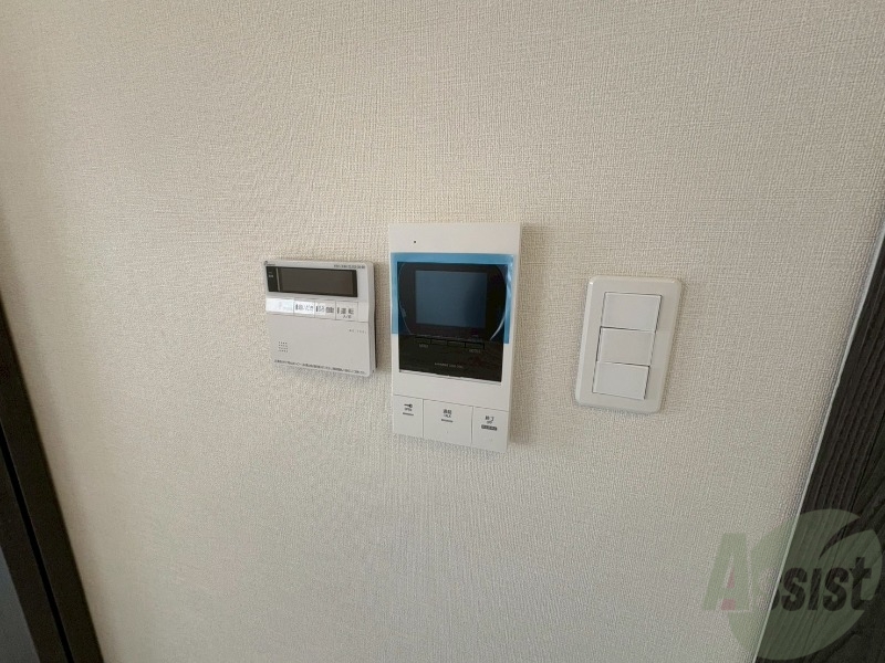 セキュリティ　モニタ付インターホンでセキュリティ面も安心です。