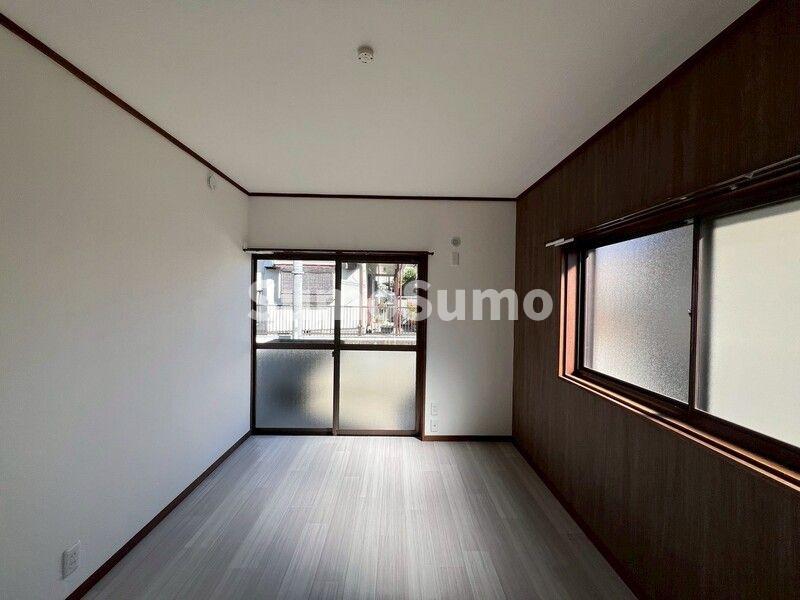 居室・リビング　ゆったり過ごせる居間です