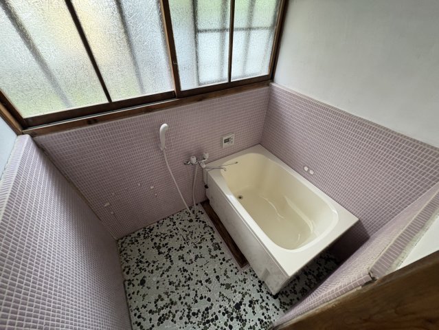 バス・シャワールーム　近藤様借家