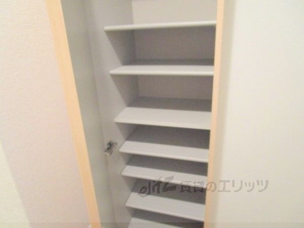 その他設備　下駄箱