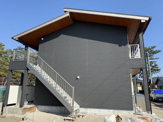 建物外観　建築中