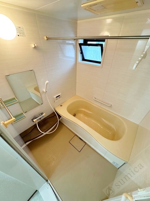 バス・シャワールーム　広々としたバスルームで疲れた体をリフレッシュ♪♪