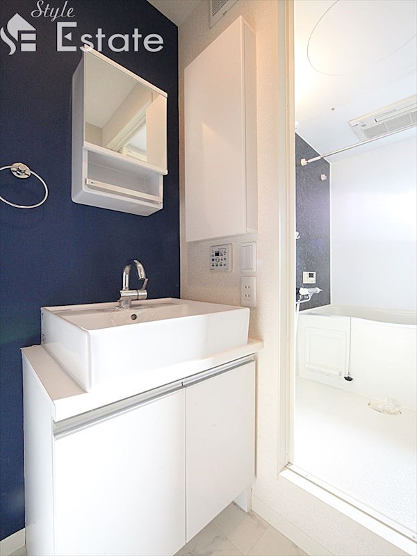 洗面設備　独立洗面台