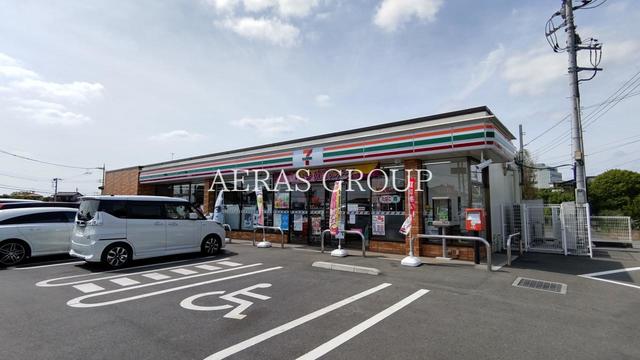 コンビニ　セブン-イレブン 東松山市松山店（コンビニ）まで579m