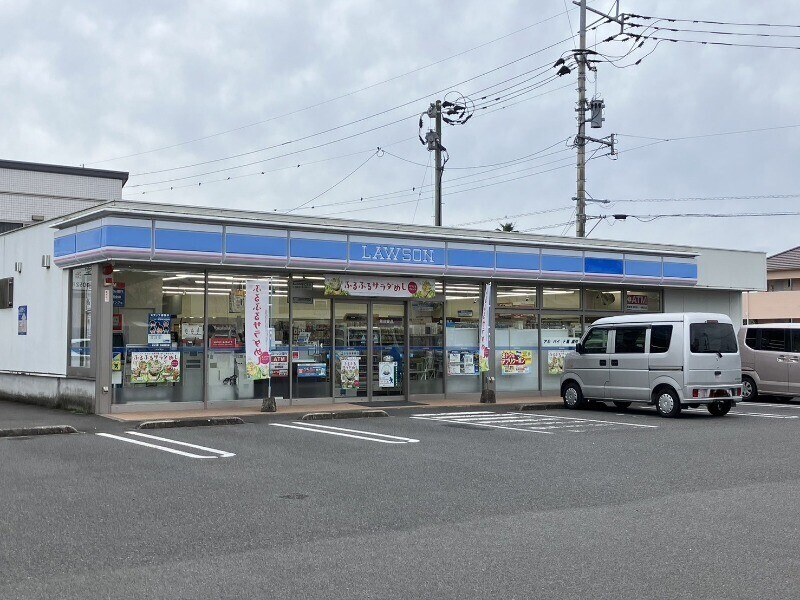 コンビニ　ローソン姶良東餅田店（コンビニ）まで574m