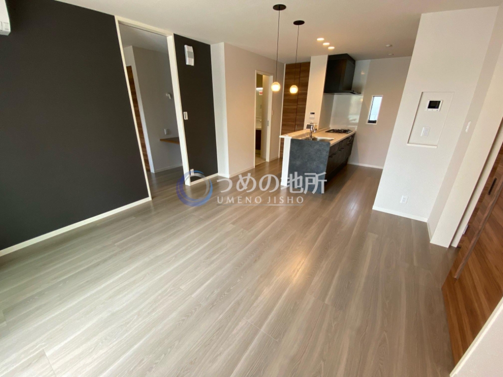 居室・リビング　リビング