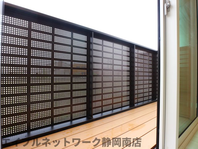 バルコニー　広々としたバルコニーです