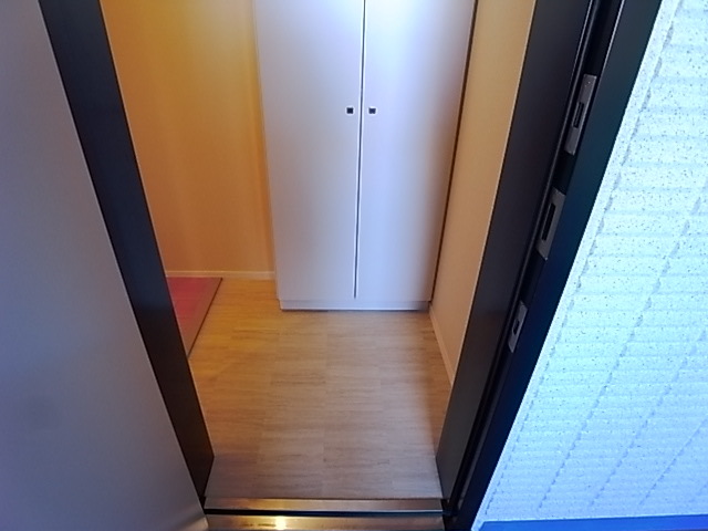 ヘーベルメゾン西明石Aの玄関写真