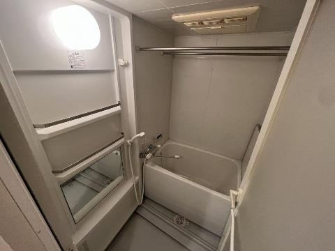 バス・シャワールーム　バス（イメージ）