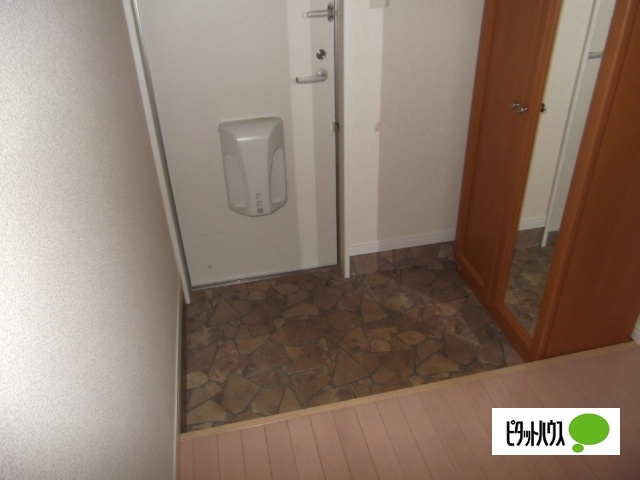 玄関　玄関（イメージ）