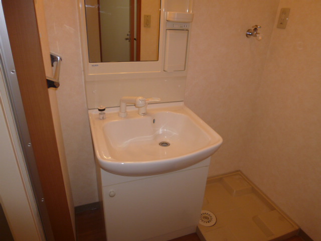 洗面設備　洗髪洗面化粧台