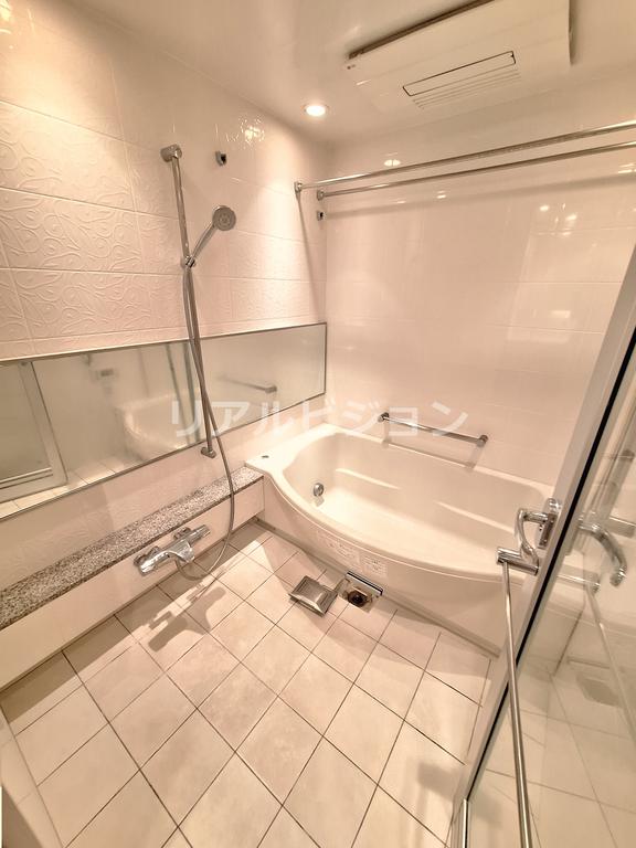 バス・シャワールーム　他部屋参考写真