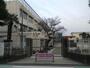 小学校　世田谷区立奥沢小学校（小学校）まで854m