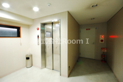 エントランス　毎日通るエントランスはこのようになっています