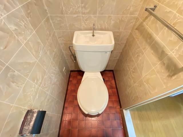 トイレ　※他号室イメージ