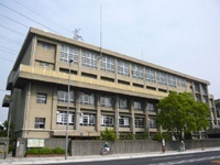 中学校　尼崎市立常陽中学校（中学校）まで516m