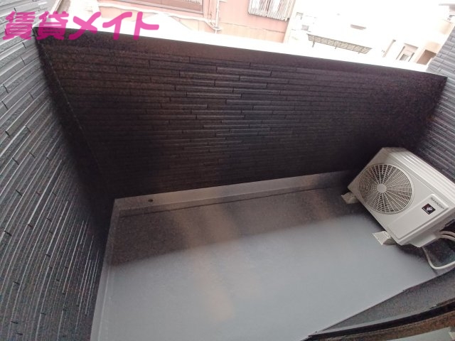 バルコニー　同型参考写真