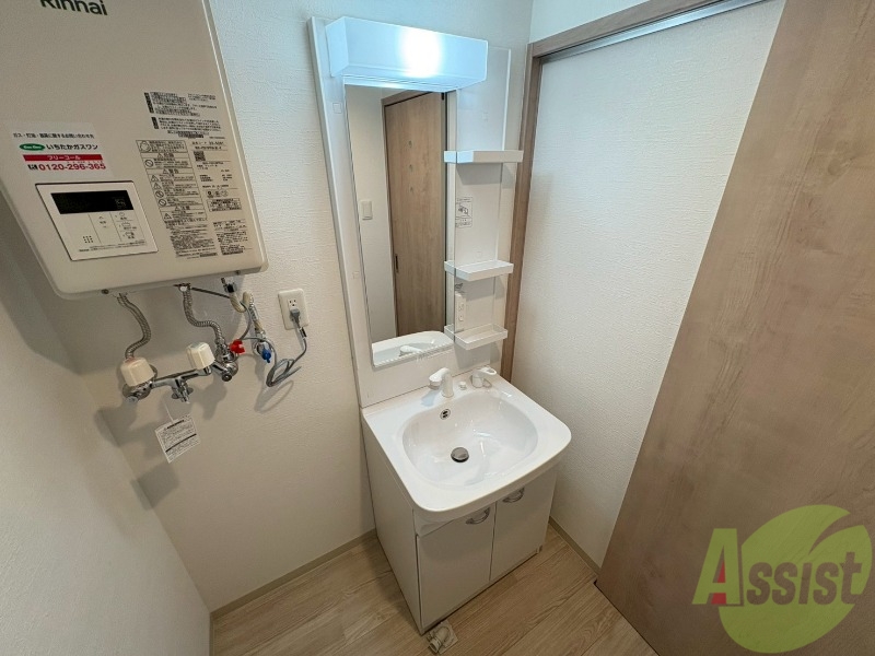 洗面設備　シャンプードレッサーで身支度もラクラクです！