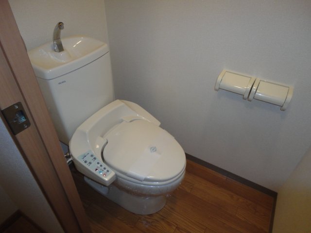 トイレ　トイレ