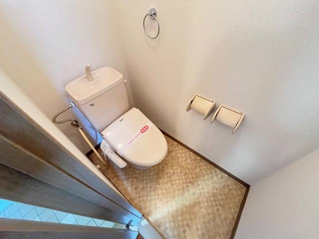 トイレ　シャワー付トイレ