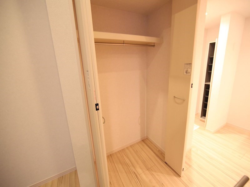 収納　クローゼット（収納充実してます）