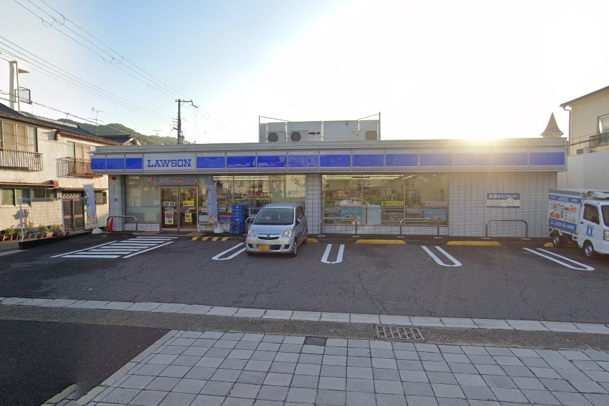 コンビニ　ローソン 兵庫下祇園町店（コンビニ）まで295m