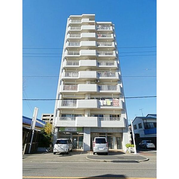 建物外観　鉄筋コンクリート造で安心ですね☆☆