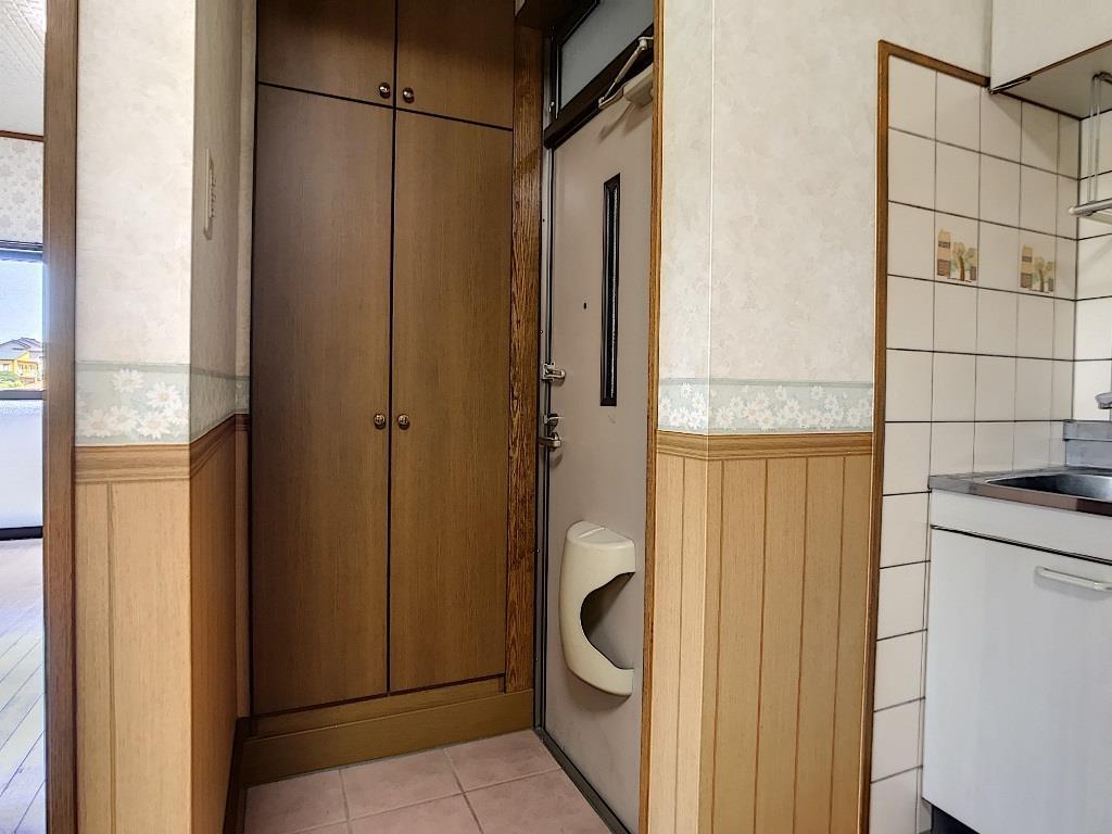 玄関　他室参照