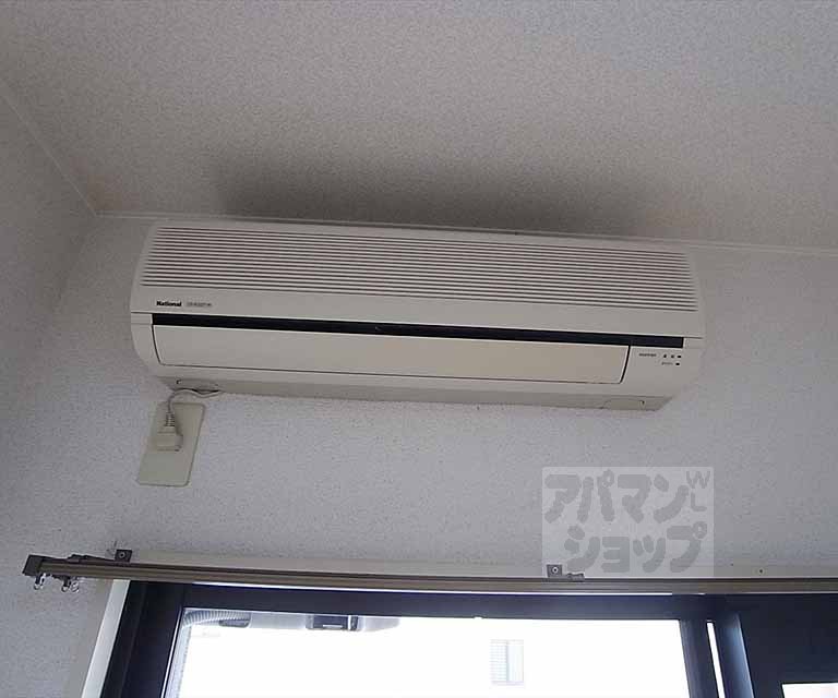 その他設備　エアコン装備