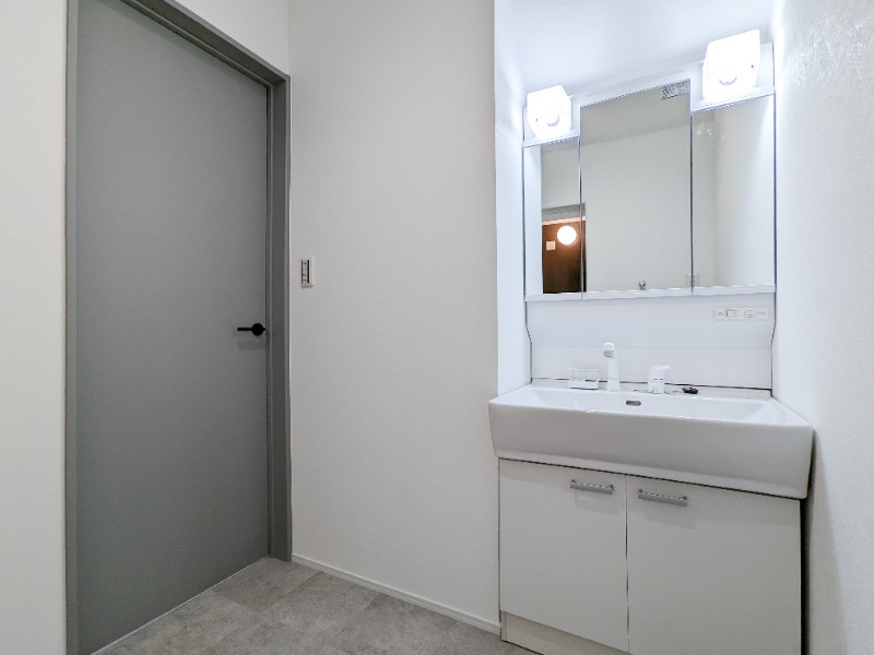 洗面設備　図面と現状に相違がある場合には現状を優先